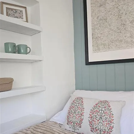 Bankview Apartment Moreton-in-Marsh Room photo
